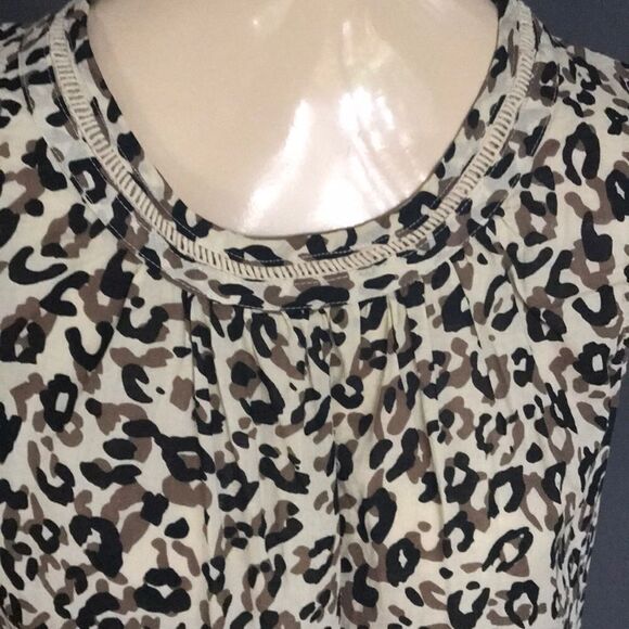 Merona shades of brown animal print top, XS - Picture 2 of 5